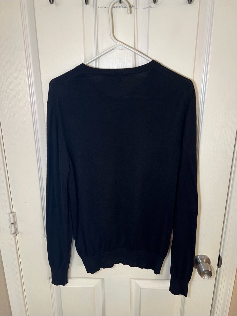 Façonnable Black Silk Cashmere Blend V-Neck Sweater Women’s Large Luxury Knit - Picture 8 of 10